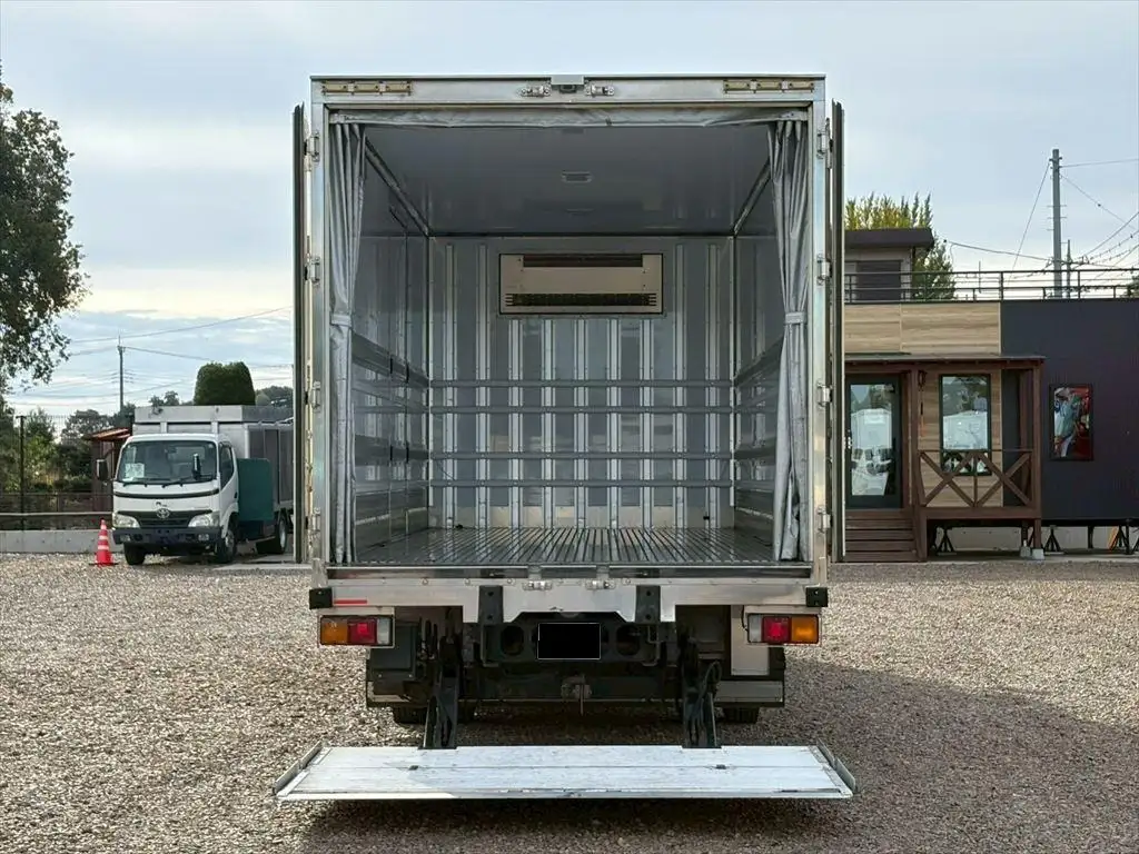 三菱 ファイター 中型/増トン 冷凍冷蔵 低温 パワーゲートの中古トラック画像6