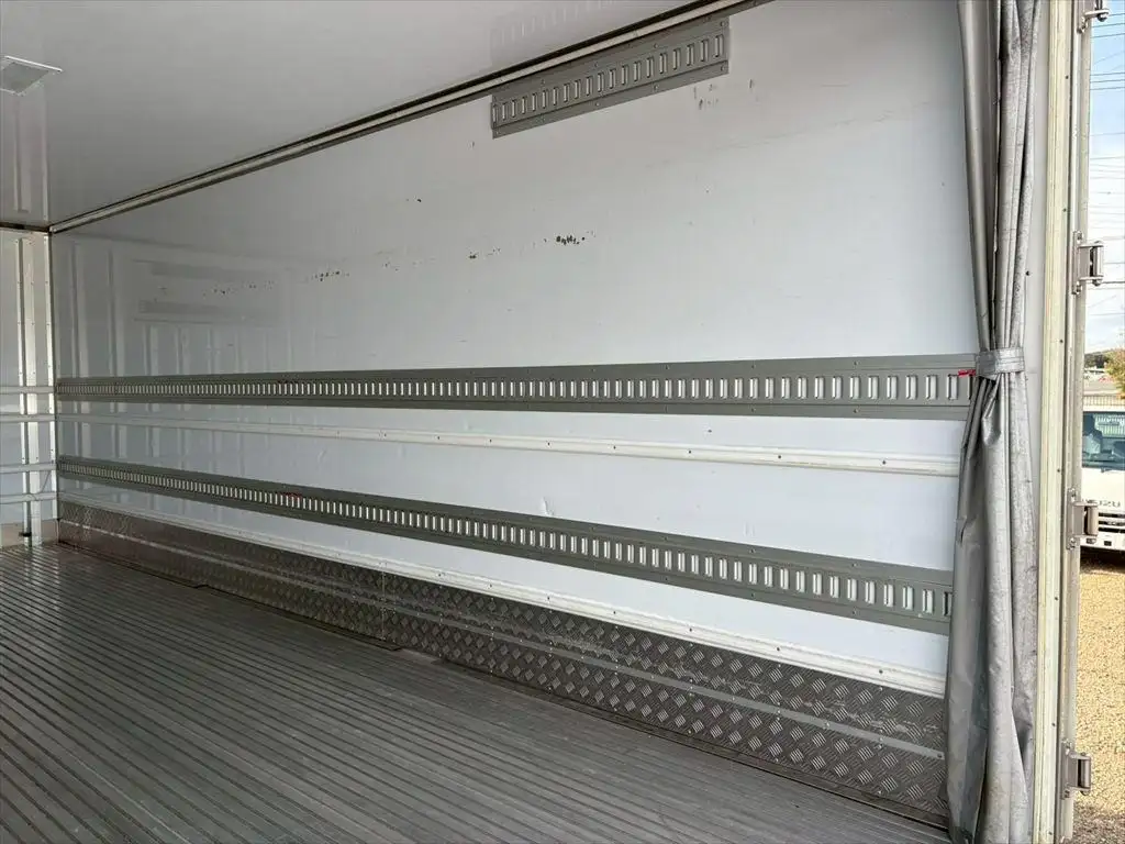 三菱 ファイター 中型/増トン 冷凍冷蔵 低温 パワーゲートの中古トラック画像10