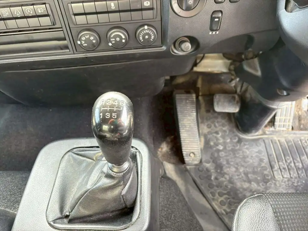 三菱 ファイター 中型/増トン 冷凍冷蔵 低温 パワーゲートの中古トラック画像14