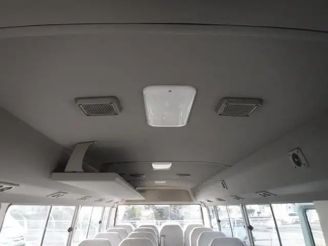 トヨタ コースター 小型 バス マイクロバス SKG-XZB50の中古トラック画像16