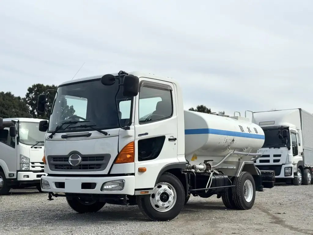 日野 レンジャー 中型/増トン タンク車 散水車