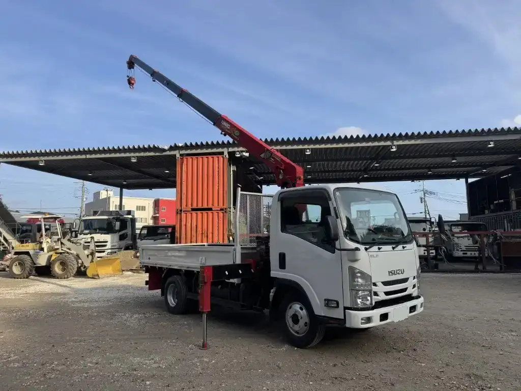 いすゞ エルフ 小型 クレーン付 4段 ラジコンの中古トラック画像2