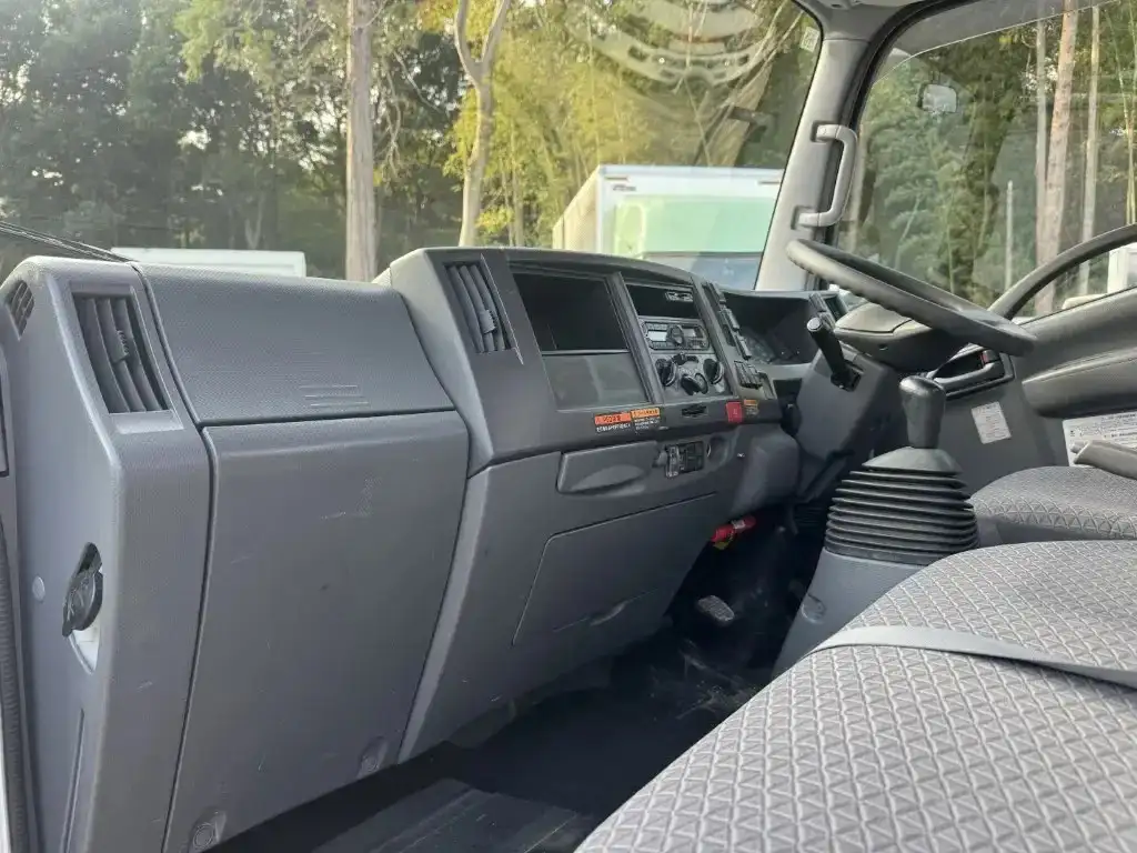 いすゞ エルフ 小型 クレーン付 4段 ラジコンの中古トラック画像11