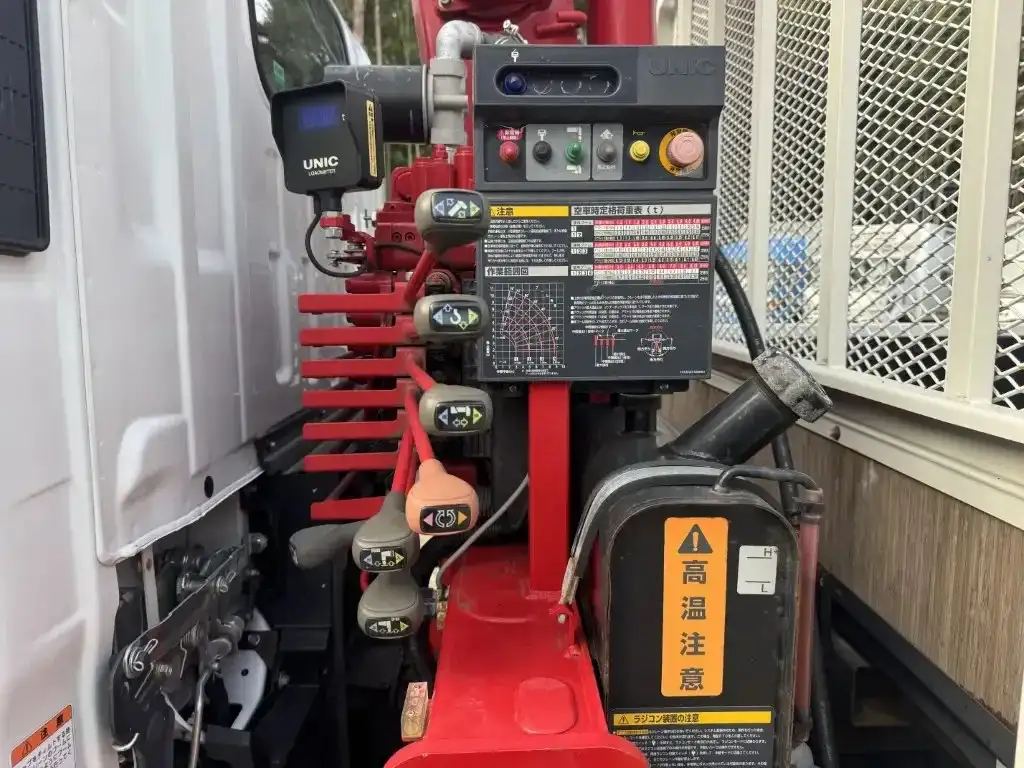 いすゞ エルフ 小型 クレーン付 4段 ラジコンの中古トラック画像14