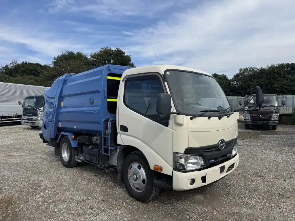 日野 デュトロ 小型 パッカー車 プレス式 TKG-XZU600Xの中古トラック画像2