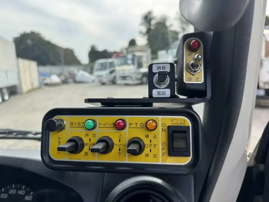 日野 デュトロ 小型 パッカー車 プレス式 TKG-XZU600Xの中古トラック画像13