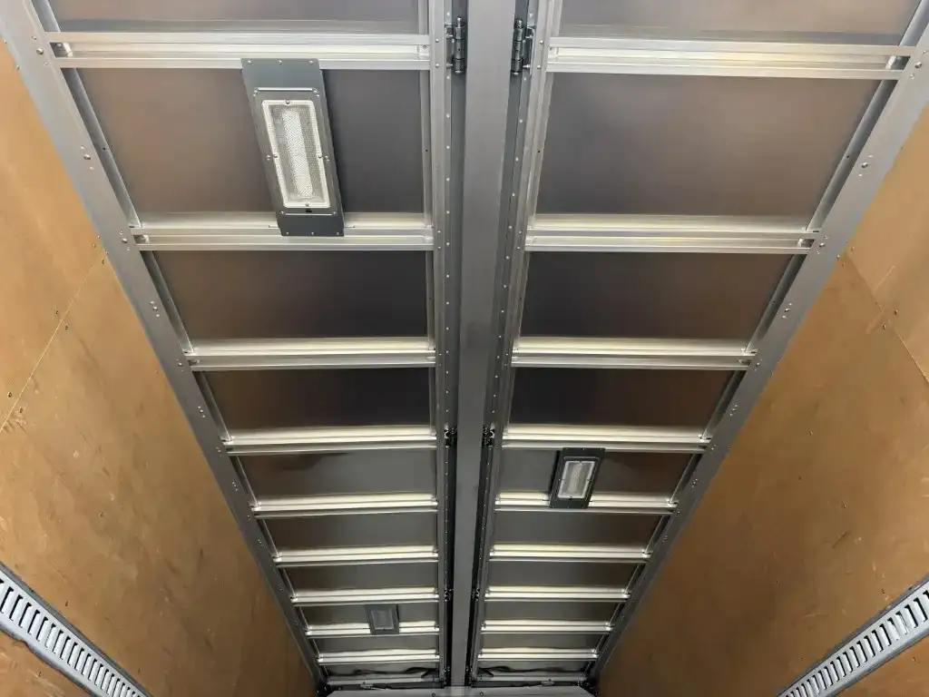 日野 レンジャー 中型/増トン ウイング パワーゲート ベッドの中古トラック画像10