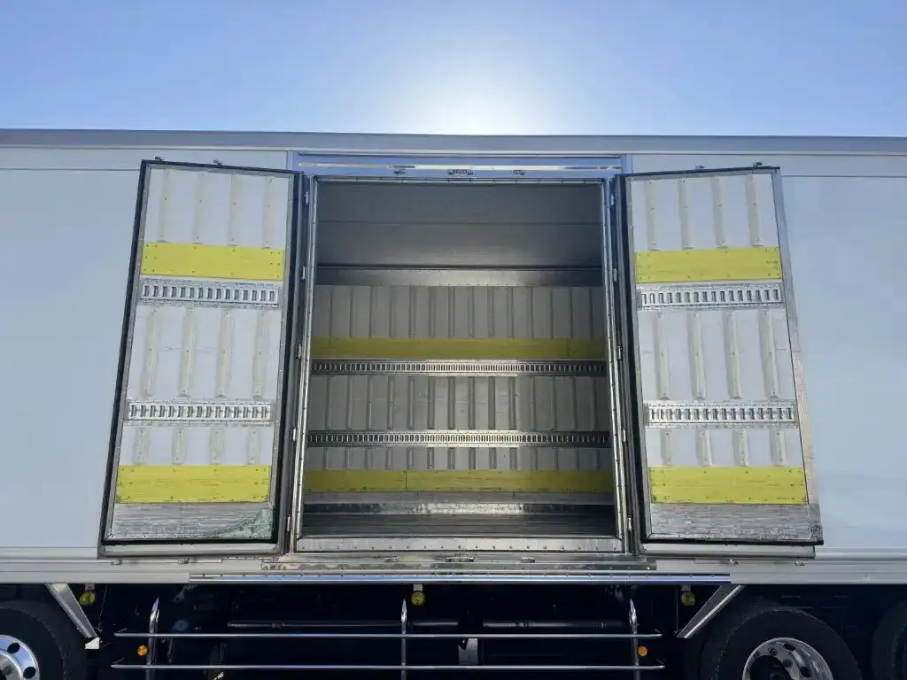 日野 プロフィア 大型 冷凍冷蔵 低温 スタンバイの中古トラック画像5