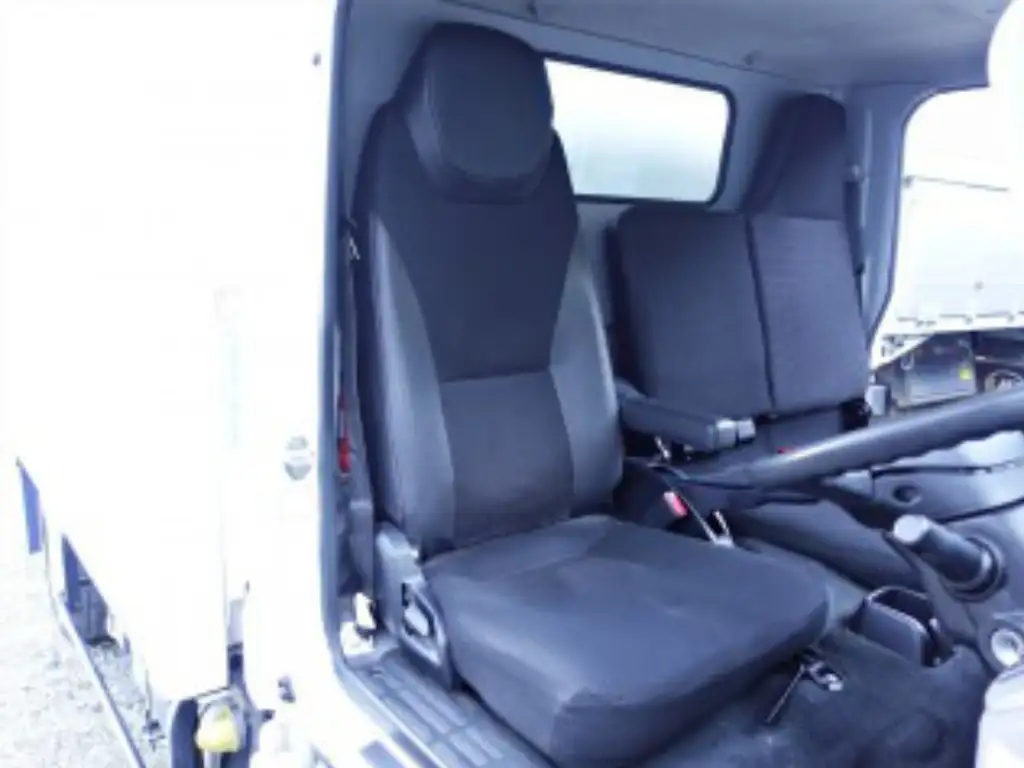 三菱 キャンター 小型 冷凍冷蔵 低温 パワーゲートの中古トラック画像14