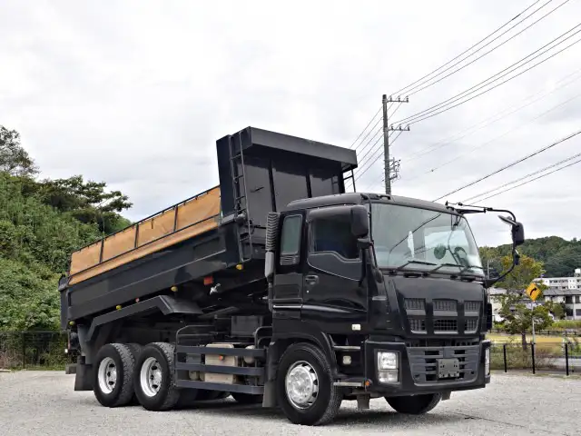いすゞ ギガ 大型 ダンプ コボレーン ベッド の中古トラック【車両No.200600】