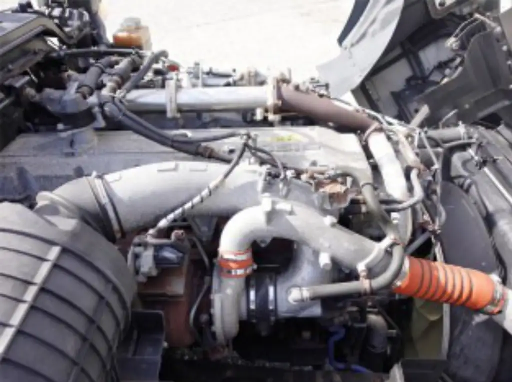 いすゞ ギガ 大型 トラクター ハイルーフ 1デフの中古トラック画像20