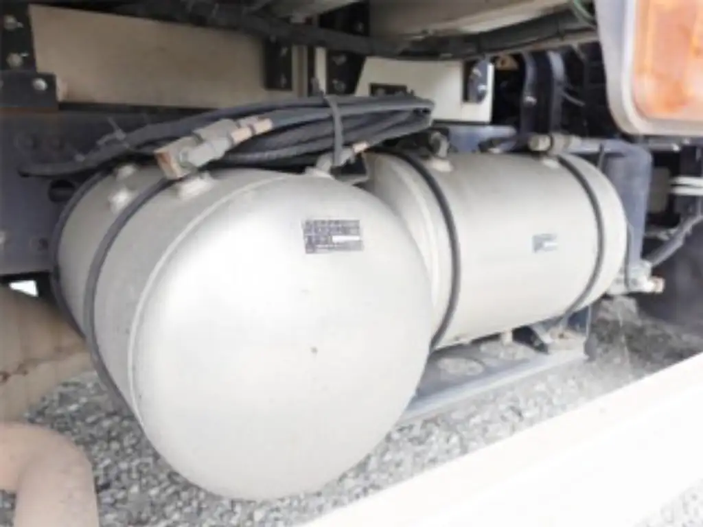 三菱 ファイター 中型/増トン ウイング パワーゲート ベッドの中古トラック画像像17