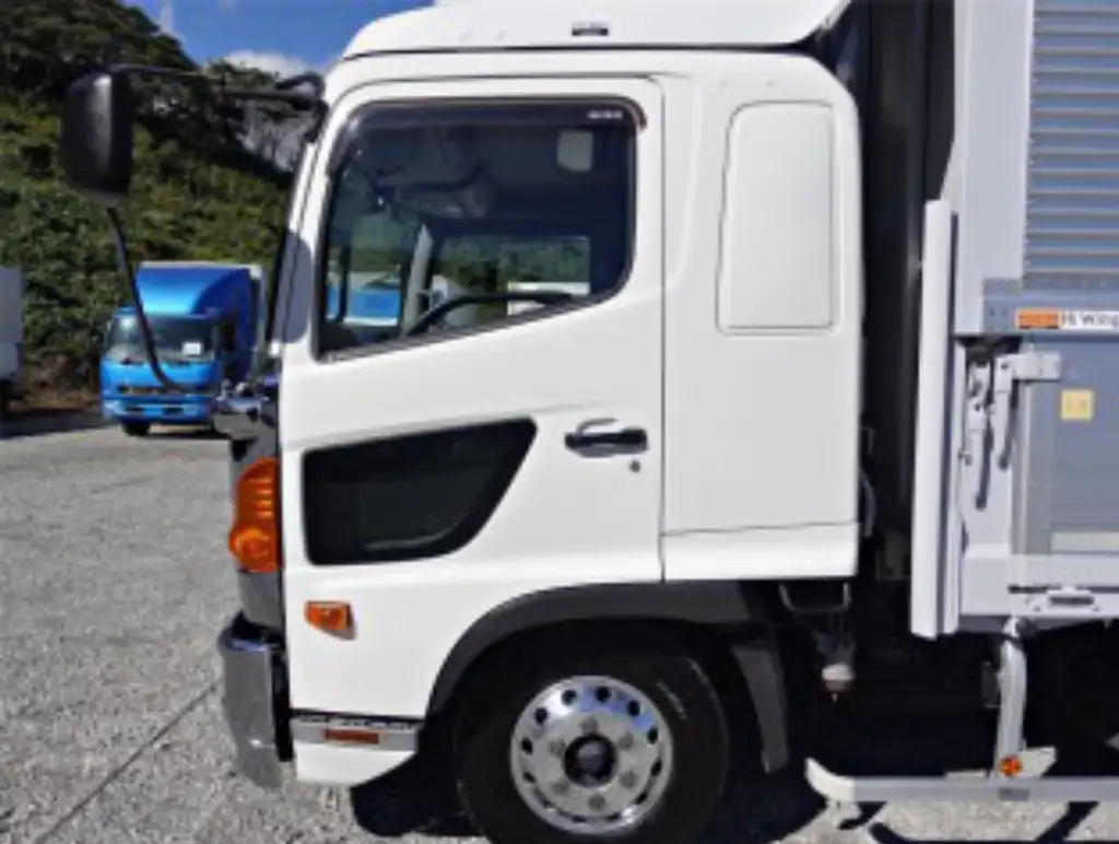 日野 レンジャー 中型/増トン ウイング エアサス ジョルダーの中古トラック画像9