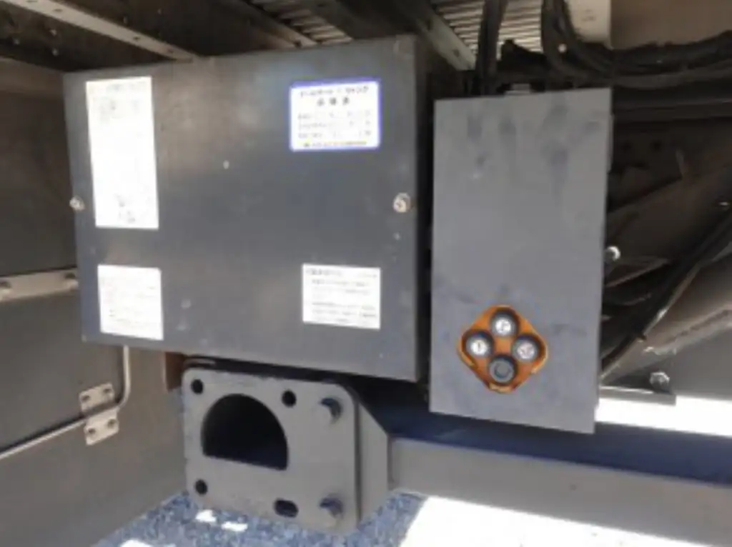 いすゞ フォワード 中型/増トン ウイング パワーゲート エアサスの中古トラック画像18