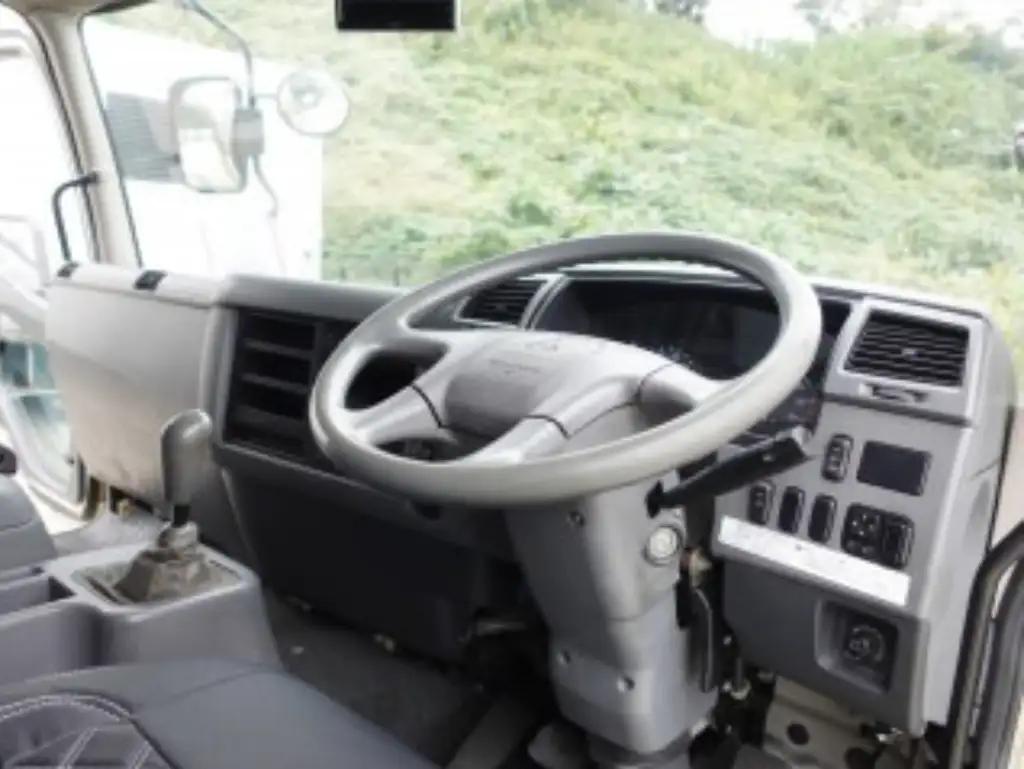 三菱 ファイター 中型/増トン ウイング ベッド TKG-FK61Fの中古トラック画像12