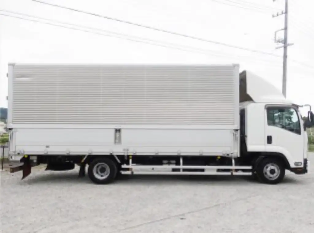 いすゞ フォワード 中型/増トン ウイング エアサス ベッドの中古トラック画像3
