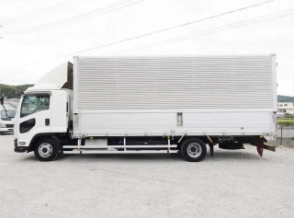 いすゞ フォワード 中型/増トン ウイング エアサス ベッドの中古トラック画像5