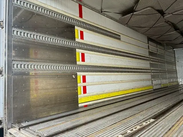 三菱 スーパーグレート 大型 冷凍冷蔵 低温 パワーゲートの中古トラック画像9