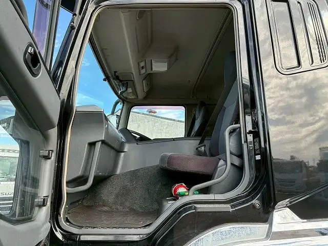 三菱 スーパーグレート 大型 冷凍冷蔵 低温 パワーゲートの中古トラック画像11