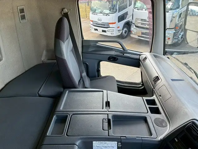 三菱 スーパーグレート 大型 冷凍冷蔵 低温 パワーゲートの中古トラック画像12