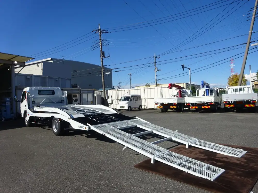 三菱 キャンター 小型 車両重機運搬 ラジコン ウインチの中古トラック画像7