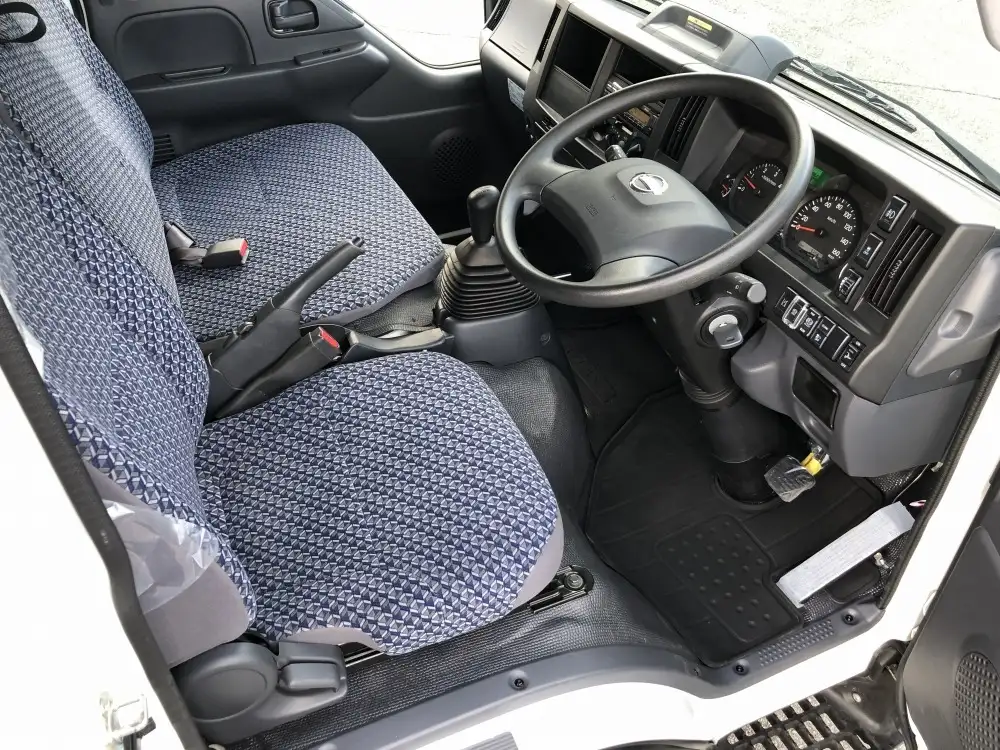 日産 アトラス 小型 平ボディ Wキャブ 幌の中古トラック画像10