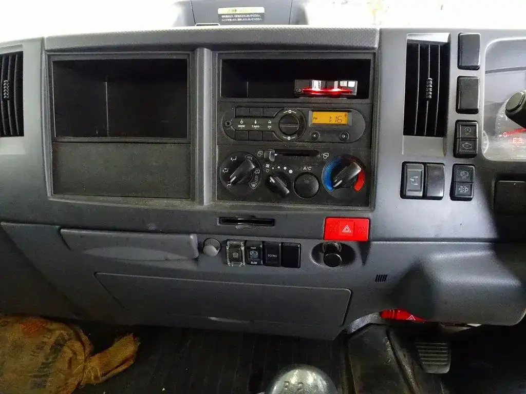 いすゞ エルフ 小型 アルミバン 3枚観音 2RG-NPS88ANの中古トラック画像13