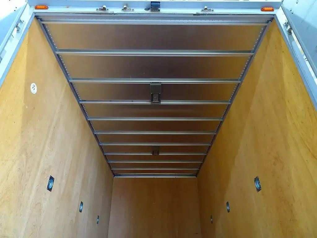 いすゞ エルフ 小型 アルミバン 3枚観音 2RG-NPS88ANの中古トラック画像5