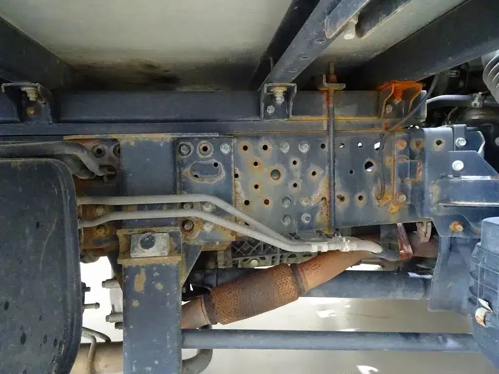 いすゞ エルフ 小型 アルミバン 3枚観音 2RG-NPS88ANの中古トラック画像像17