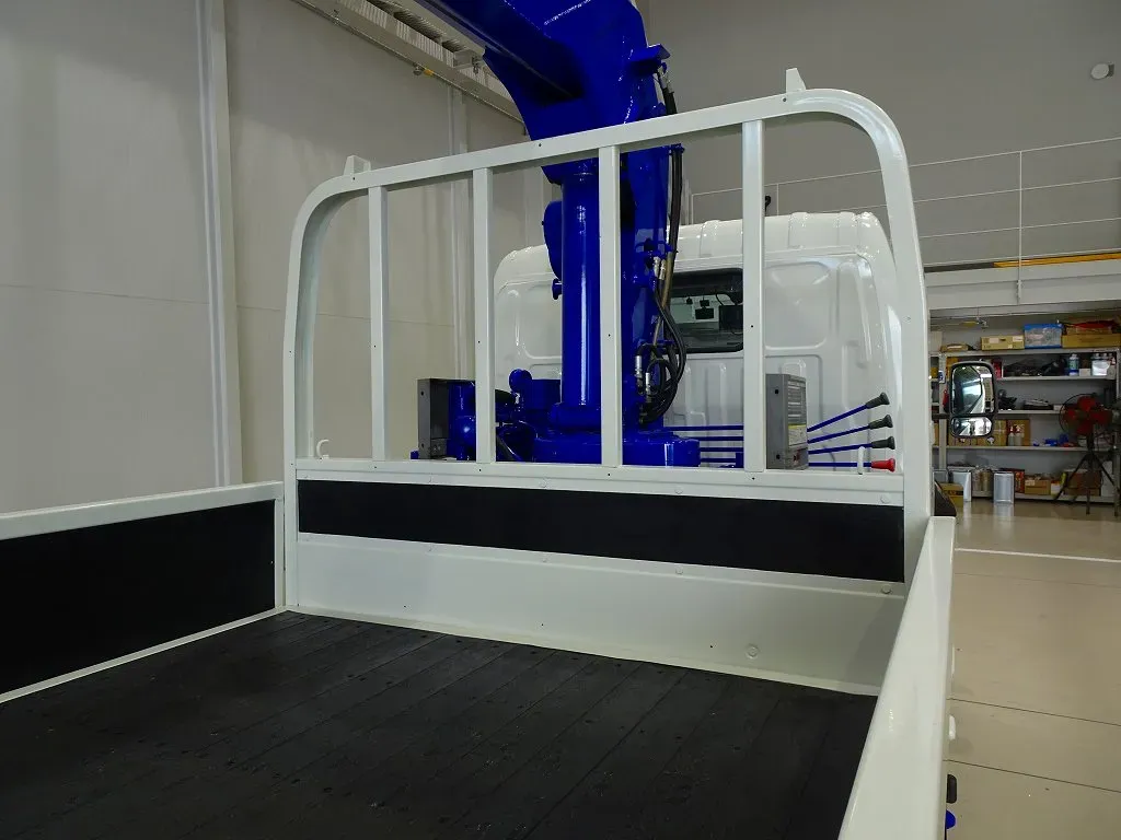 日野 デュトロ 小型 クレーン付 4段 ラジコンの中古トラック画像7