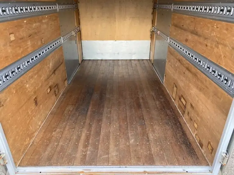 トヨタ ダイナ 小型 アルミバン サイドドア 3枚観音の中古トラック画像9