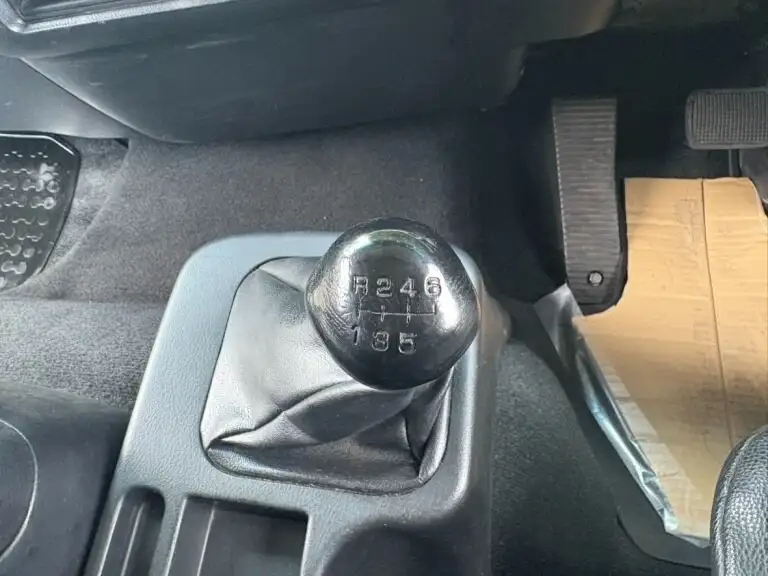 三菱 ファイター 中型/増トン ウイング パワーゲート ベッドの中古トラック画像13