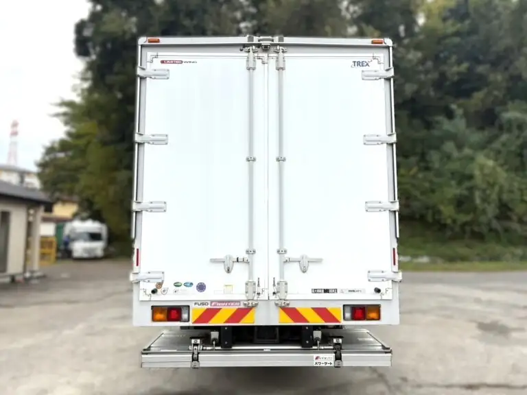 三菱 ファイター 中型/増トン ウイング パワーゲート ベッドの中古トラック画像5