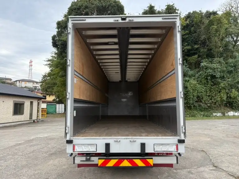 日産UD クオン 大型 ウイング エアサス 2PG-CG4FAの中古トラック画像6