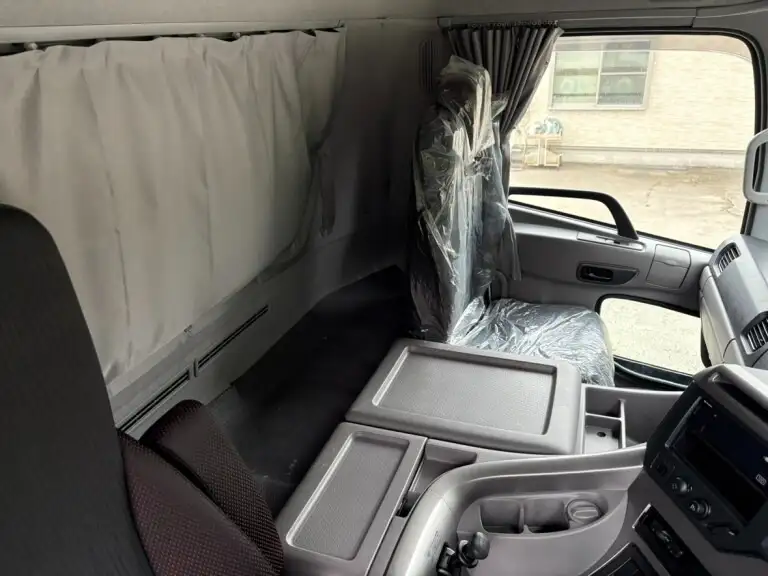 日産UD クオン 大型 ウイング エアサス 2PG-CG4FAの中古トラック画像10