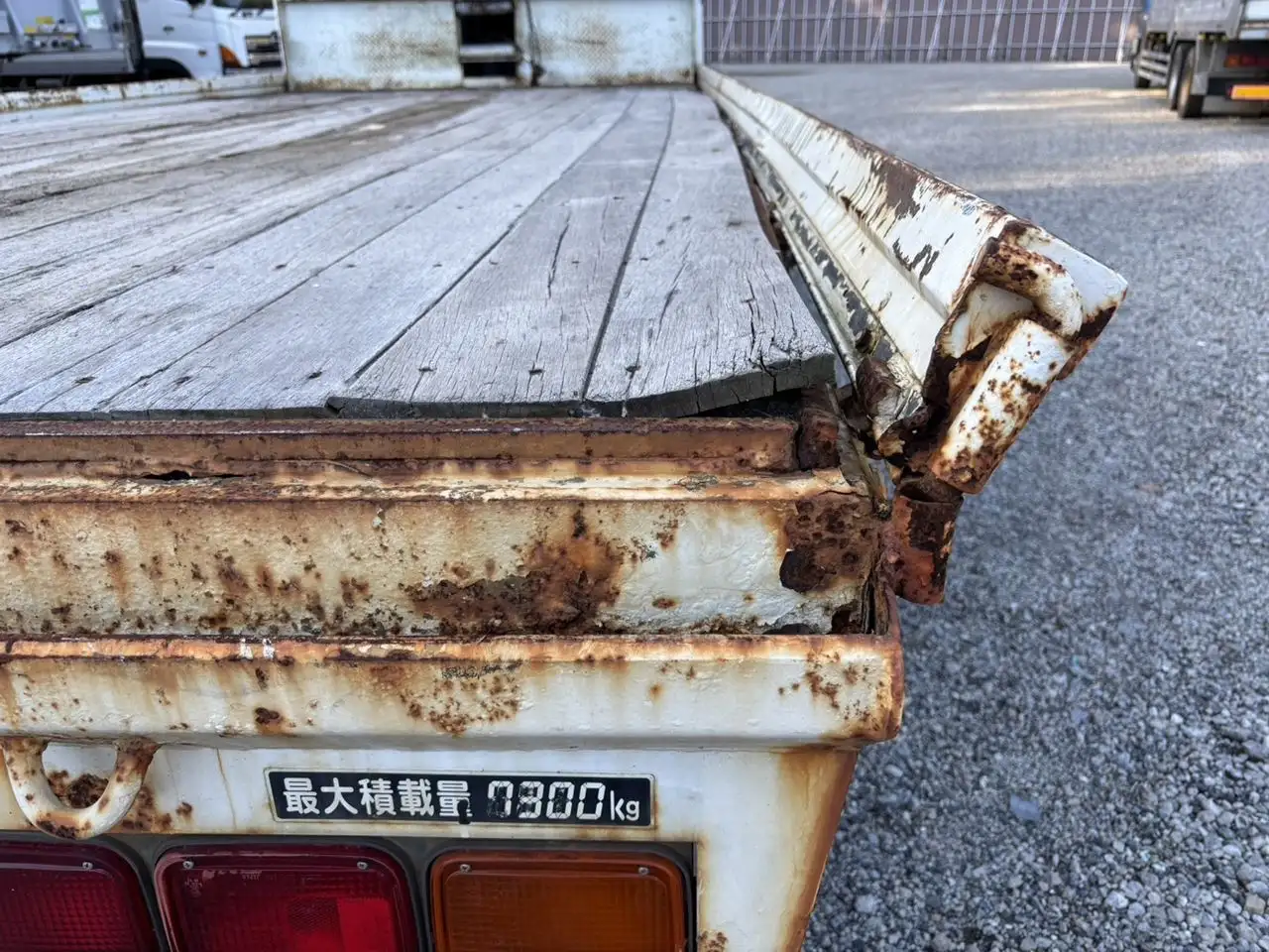 三菱 ファイター 中型/増トン 車両重機運搬 ラジコン ウインチの中古トラック画像9