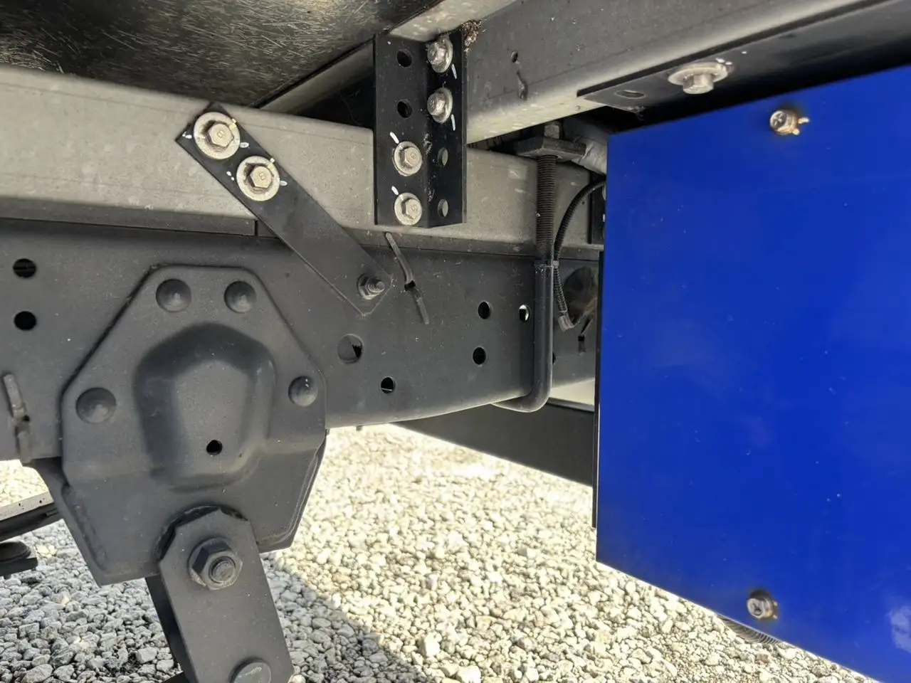 いすゞ エルフ 小型 冷凍冷蔵 低温 スタンバイの中古トラック画像16