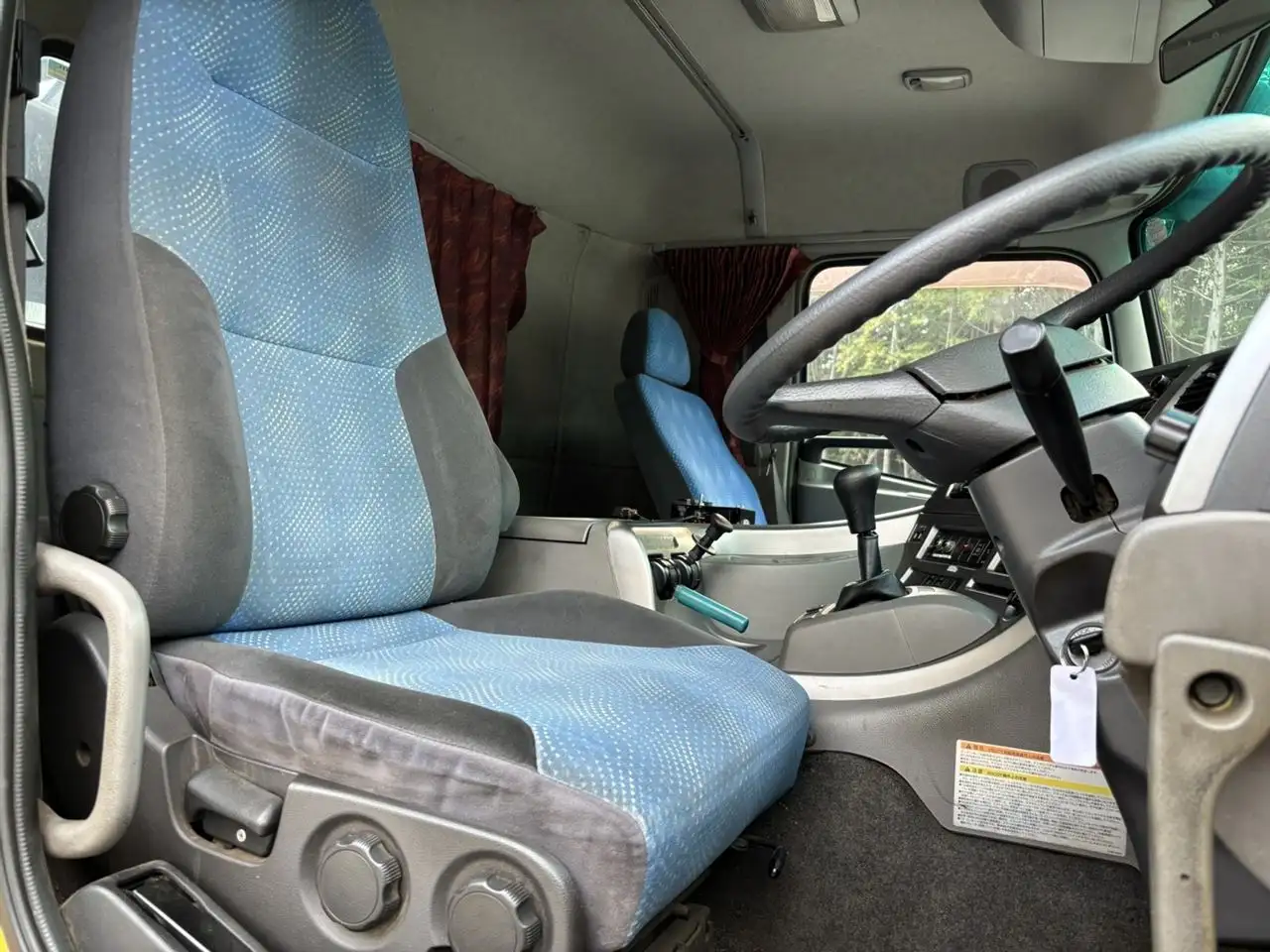 日産UD クオン 大型 トラクター 1デフ ベッドの中古トラック画像12