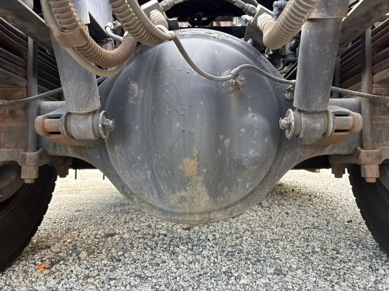 日産UD クオン 大型 トラクター 1デフ ベッドの中古トラック画像18