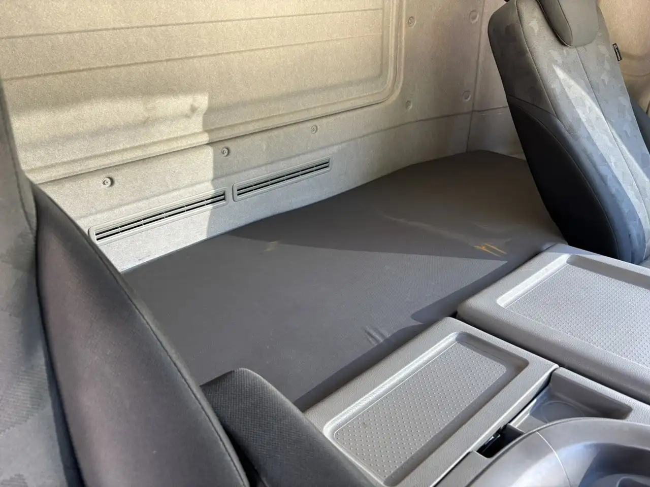 日産UD クオン 大型 ウイング ハイルーフ エアサスの中古トラック画像13