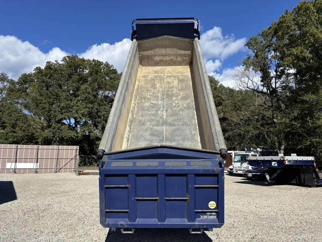 三菱 スーパーグレート 大型 ダンプ 土砂禁 天蓋付きの中古トラック画像8