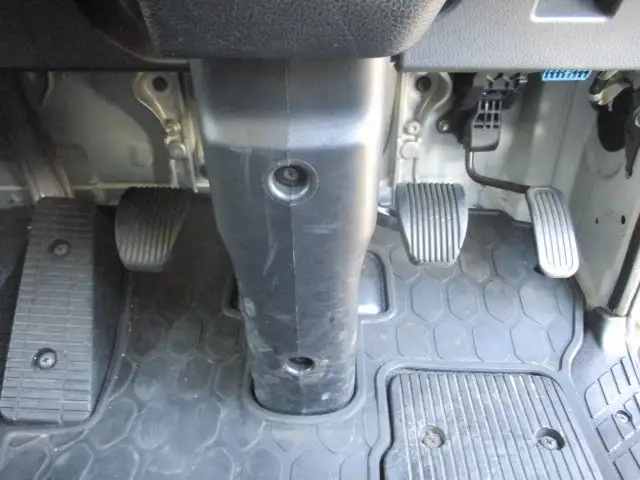 日野 レンジャー 中型/増トン アルミバン パワーゲート サイドドアの中古トラック画像16