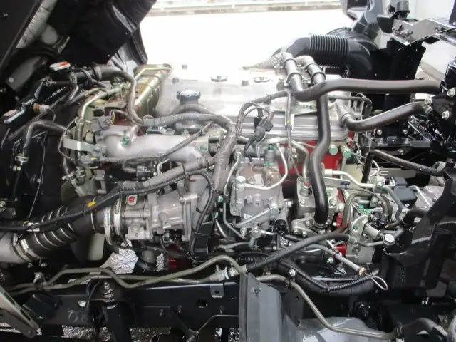 日野 レンジャー 中型/増トン ウイング 床鉄板 ベッドの中古トラック画像19