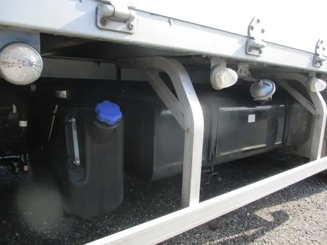 いすゞ フォワード 中型/増トン 平ボディ アルミブロック エアサスの中古トラック画像像17