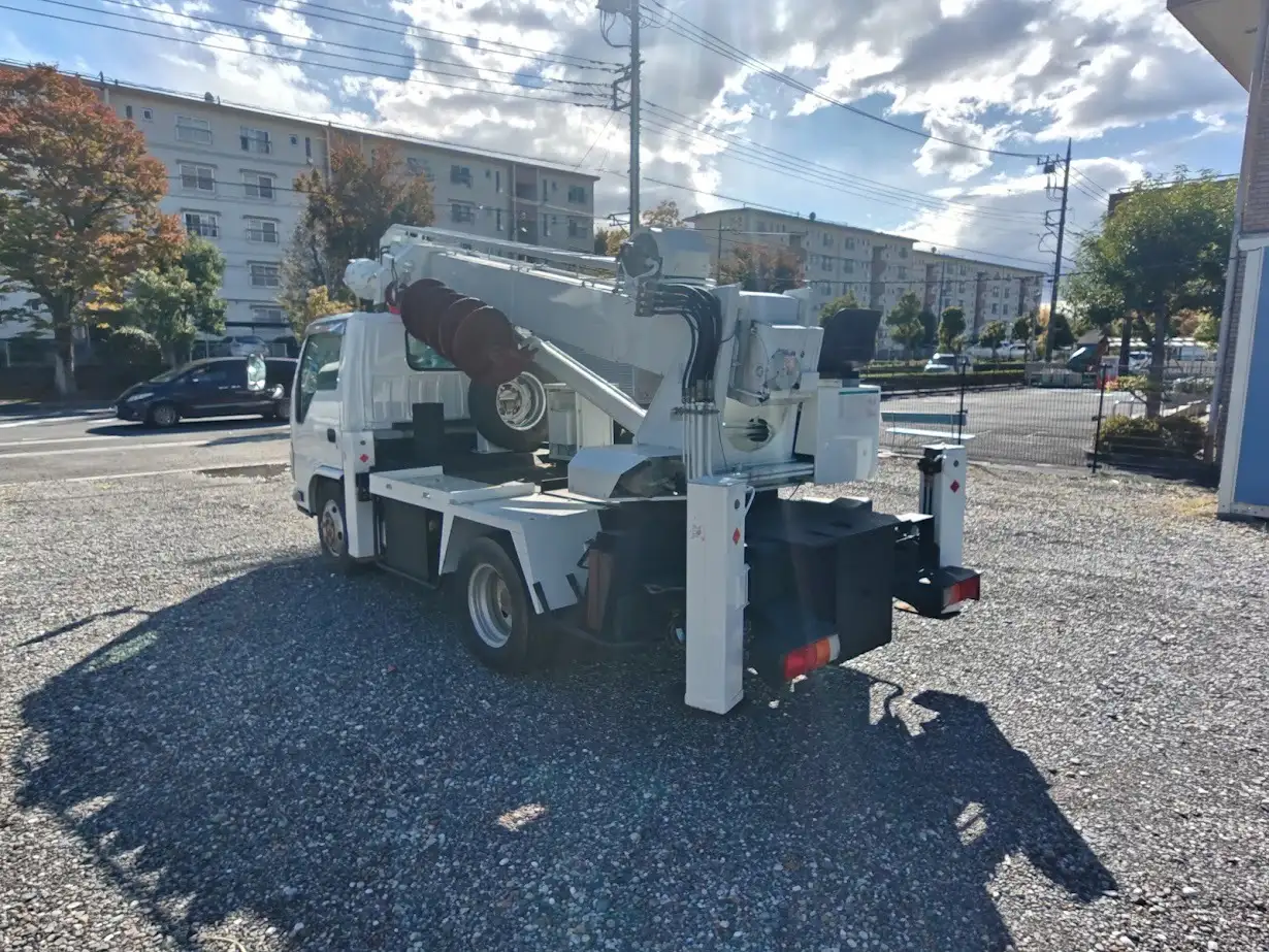 いすゞ エルフ 小型 高所・建柱車 建柱車 TKG-NKR85Nの中古トラック画像4