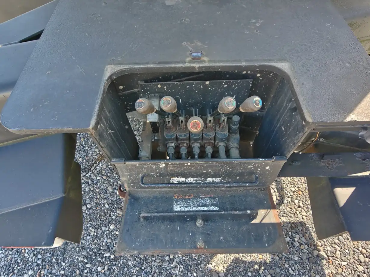 いすゞ エルフ 小型 高所・建柱車 建柱車 TKG-NKR85Nの中古トラック画像11