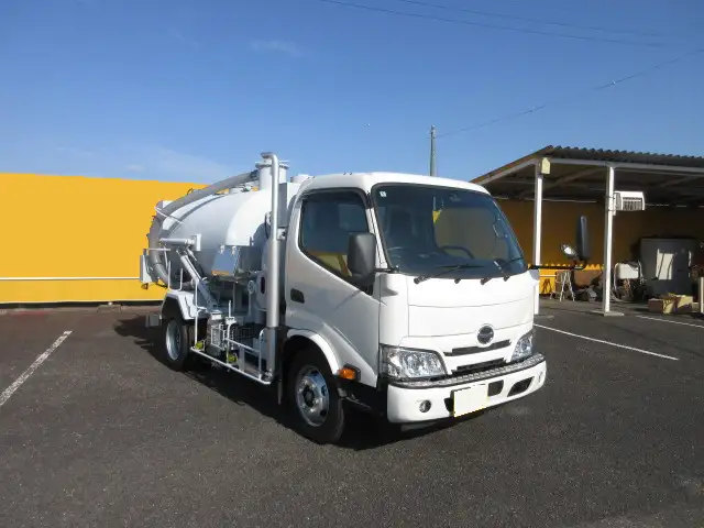 日野 デュトロ 小型 タンク車 汚泥吸引車 2PG-XZU640Fの中古トラック画像2