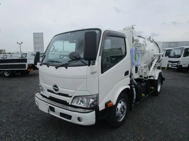 日野 デュトロ 小型 タンク車 汚泥吸引車 2PG-XZU640F の中古トラック【車両No.200873】