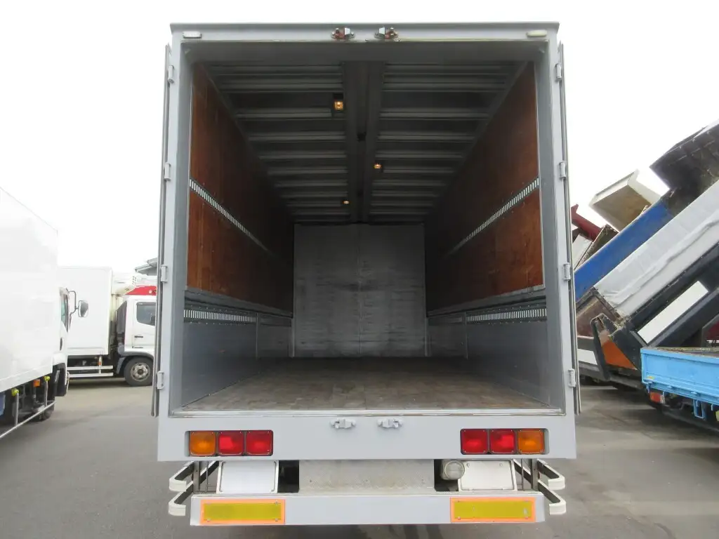 日野 レンジャー 中型/増トン ウイング エアサス ベッドの中古トラック画像7