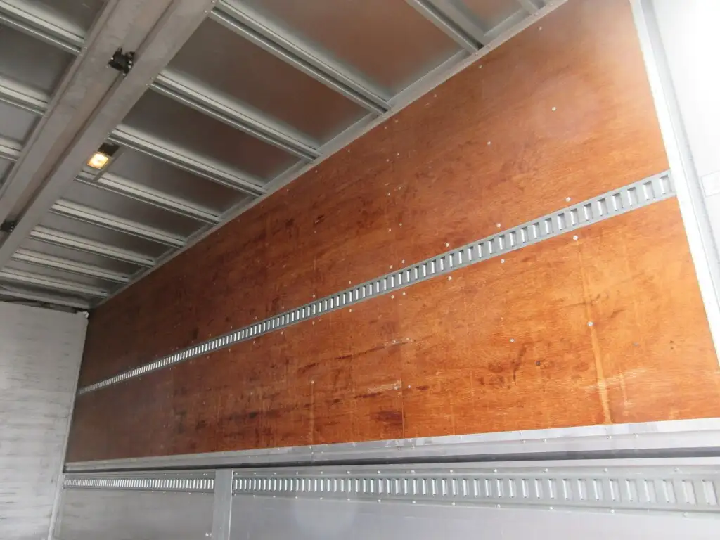 日野 レンジャー 中型/増トン ウイング エアサス ベッドの中古トラック画像10